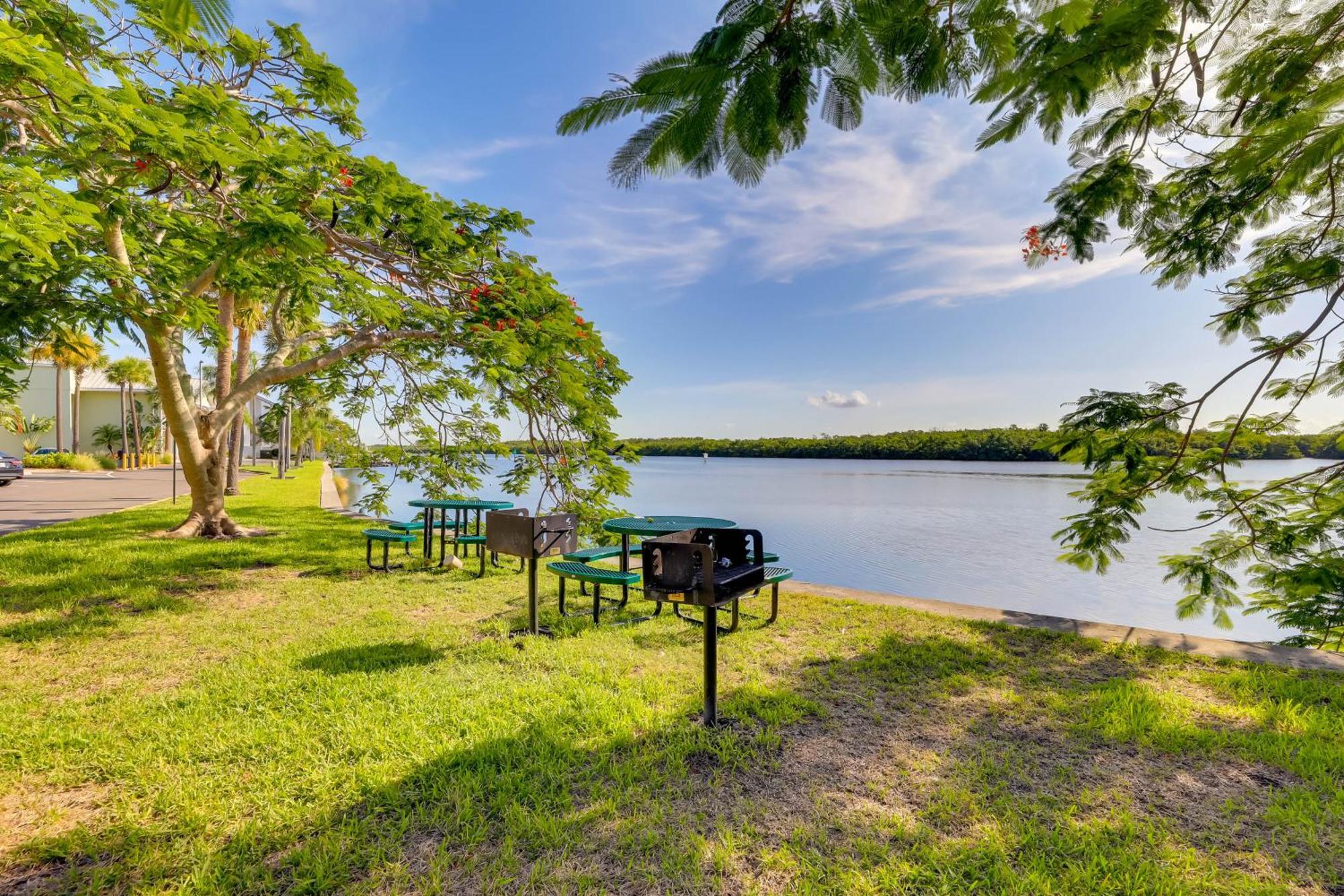 Coastal-Zen Ruskin Retreat Less Than 1 Mi To Beach! Ngoại thất bức ảnh
